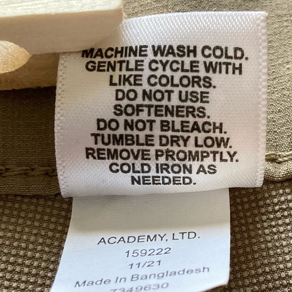 Magellan Outdoors Classic Fit Moisture Wicking Men's Tan Pants - Picture 4 of 12